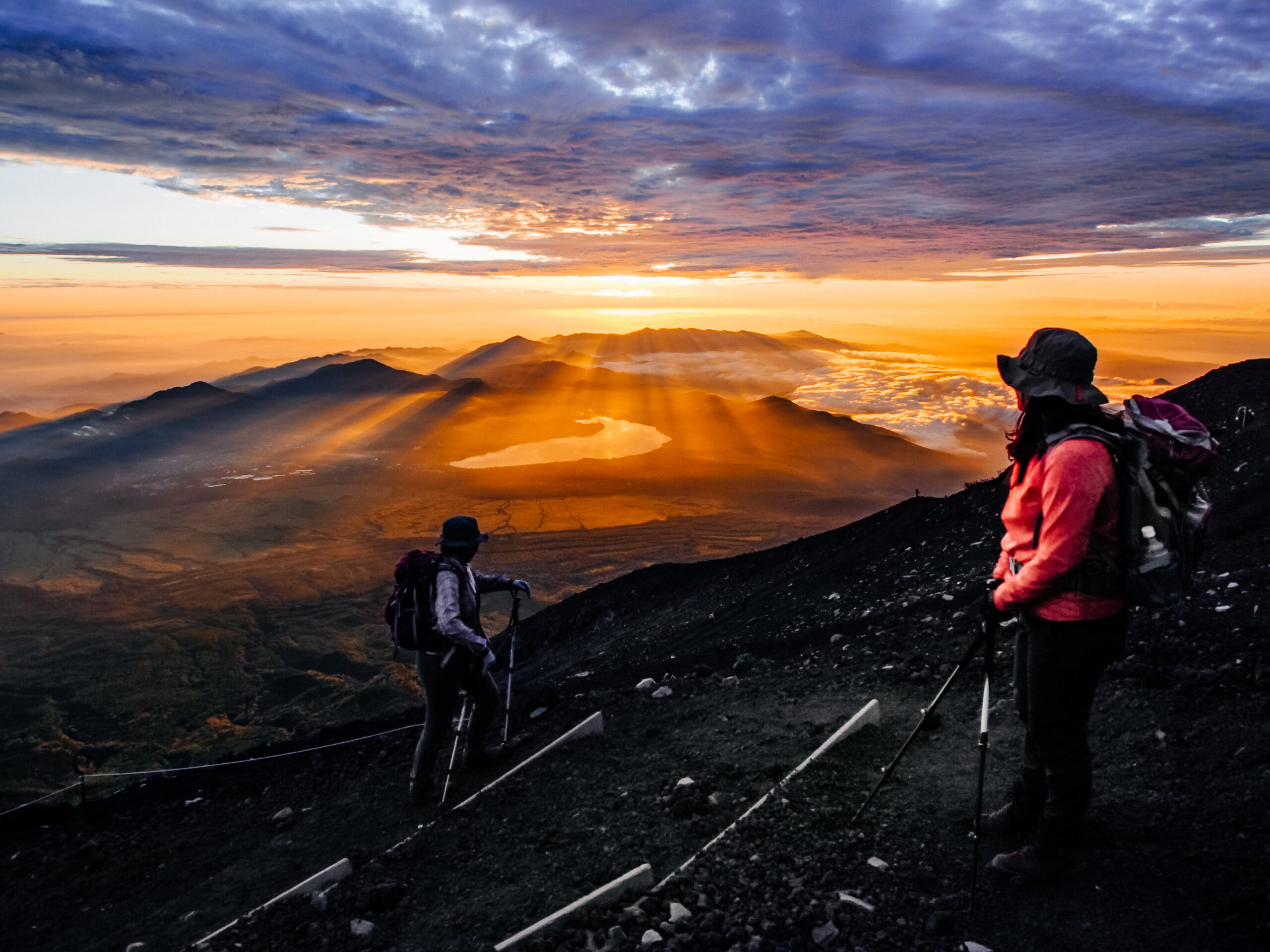 mt fuji day trip or overnight